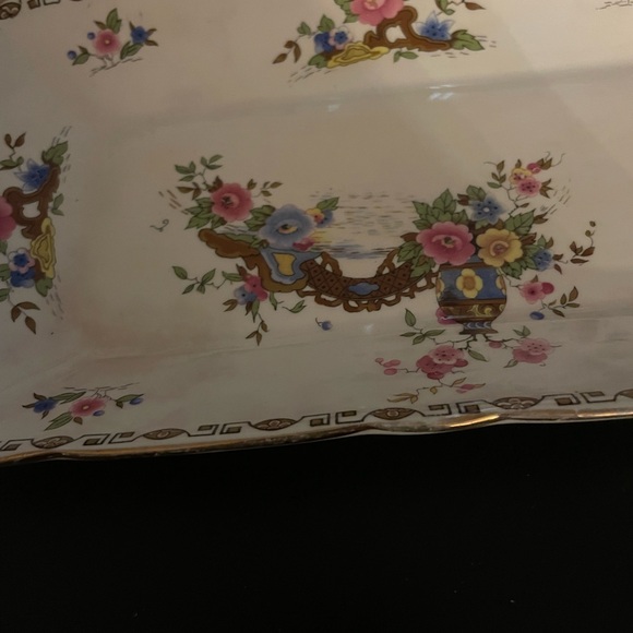 Beautiful Royal Stafford Fine Bone China “Geisha” Pattern - Picture 3 of 8